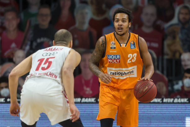 校园比赛中 校园比赛中