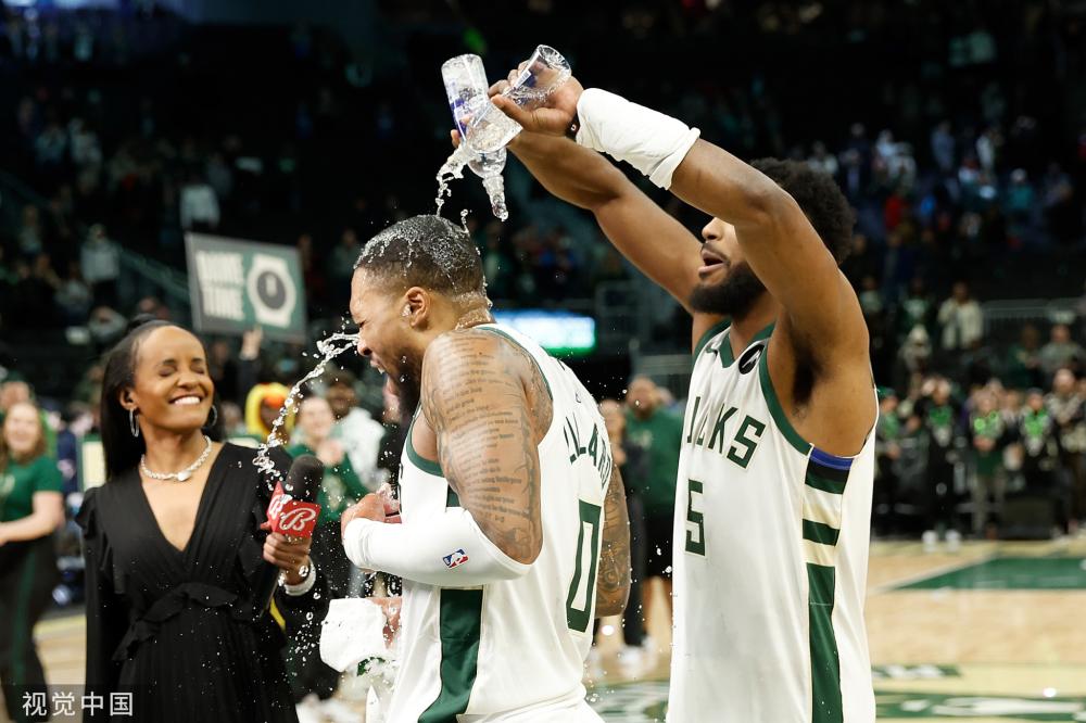 绩方面面临 绩方面面临