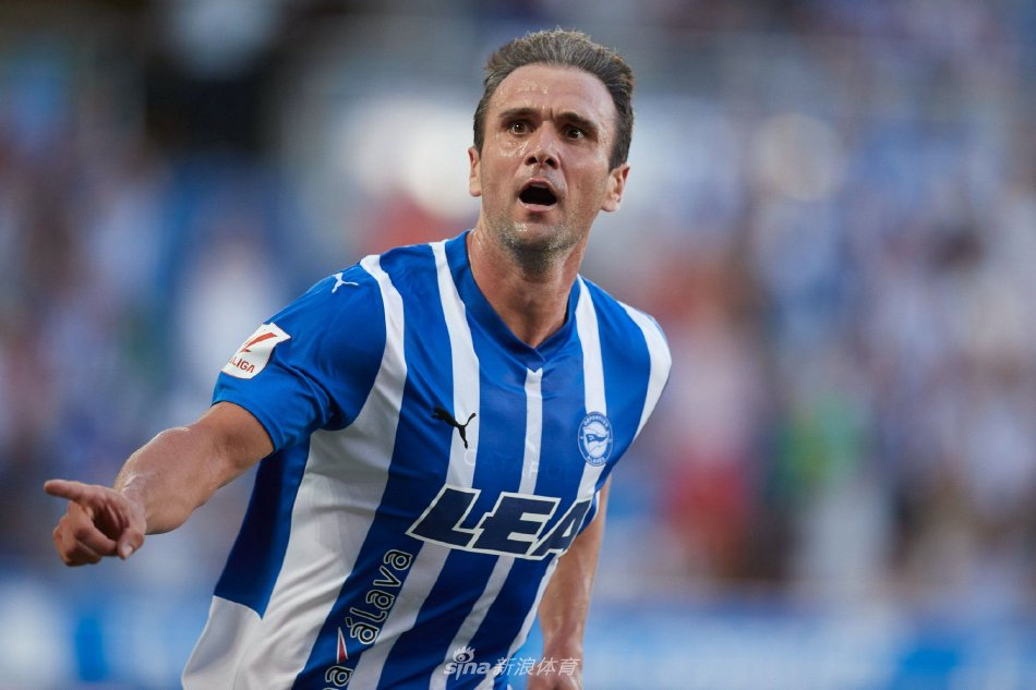 德甲：莱比锡3比4败给霍芬海姆.